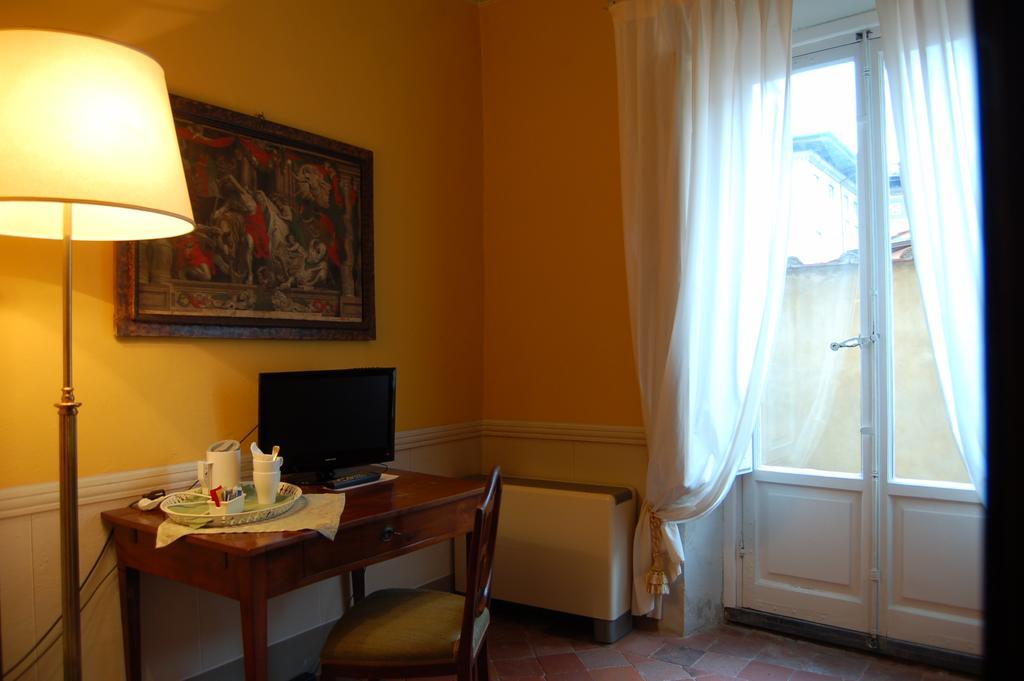 Palazzo Tucci Residenza D'Epoca Lucca Quarto foto
