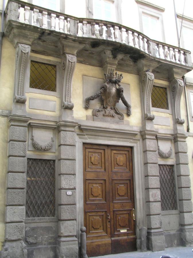 Palazzo Tucci Residenza D'Epoca Lucca Exterior foto